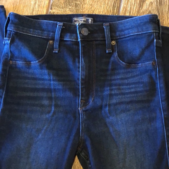 Abercrombie & Fitch Simone High Rise Jean Legging - Size 26/2S - $11 - Picture 2 of 9